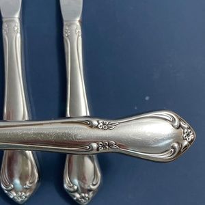 Oneida Stainless Flatware Chateau Pattern Lot of 5 Dinner Knives Knife 8.5"